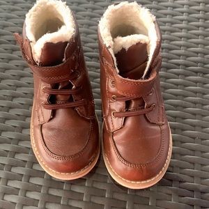 COPY - Boys brown furry high tops - Old Navy size 10 toddlers